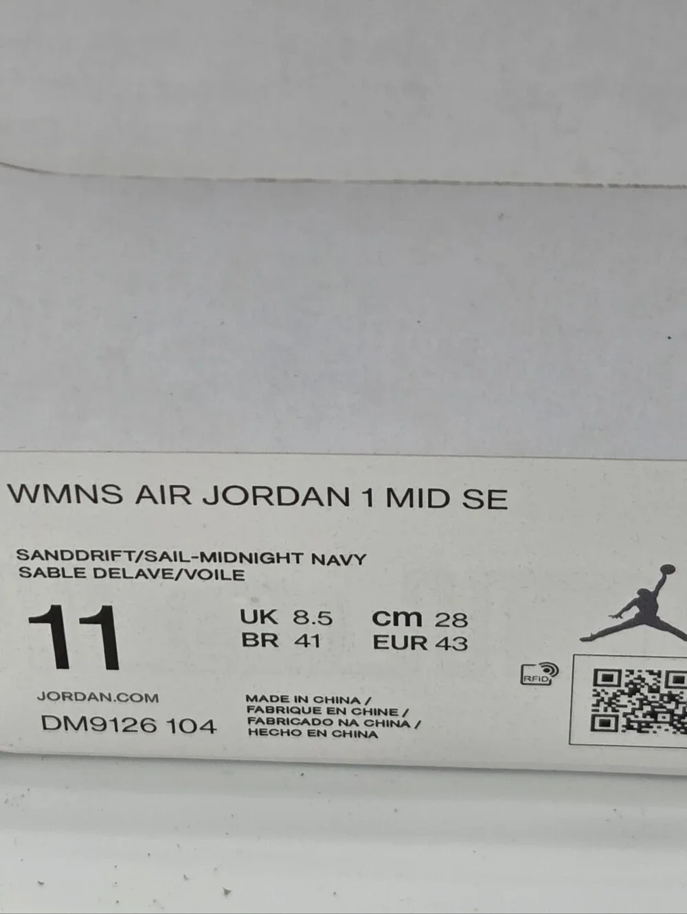 Nike Women's High-Top Sneakers in Beige and Navy